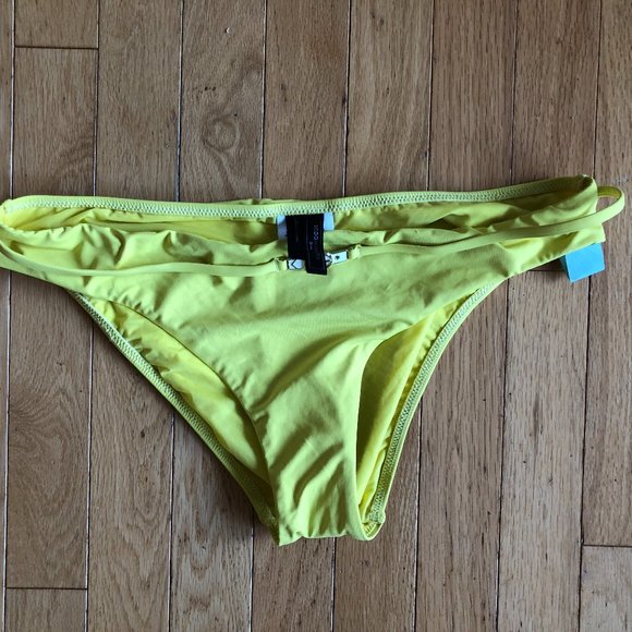 Brand New BCBG Women's 2-piece yellow string bikini - Picture 3 of 14